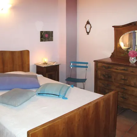 Hébergement de vacances Angela - Dol100 By Interhome