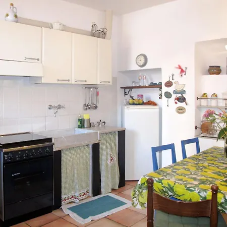 Angela - Dol100 By Interhome *